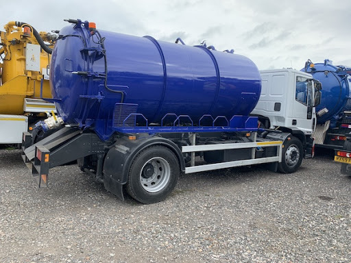 JUST ARRIVED DONT MISS OUT!! 2011 IVECO 2,000 GALLON 